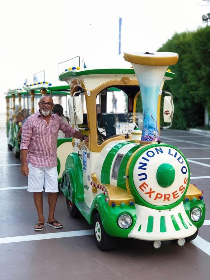 Caravan Cavallino - Valentini In Campeggio Union Lido Luaran gambar